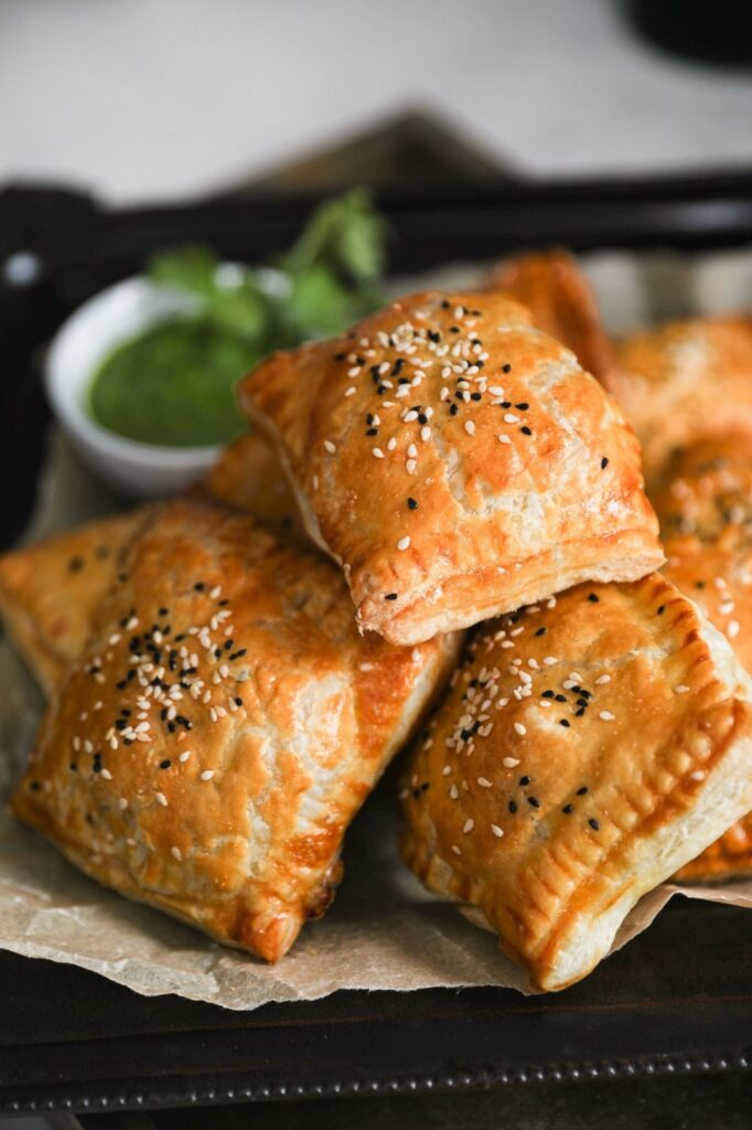 Chicken 65 Puff